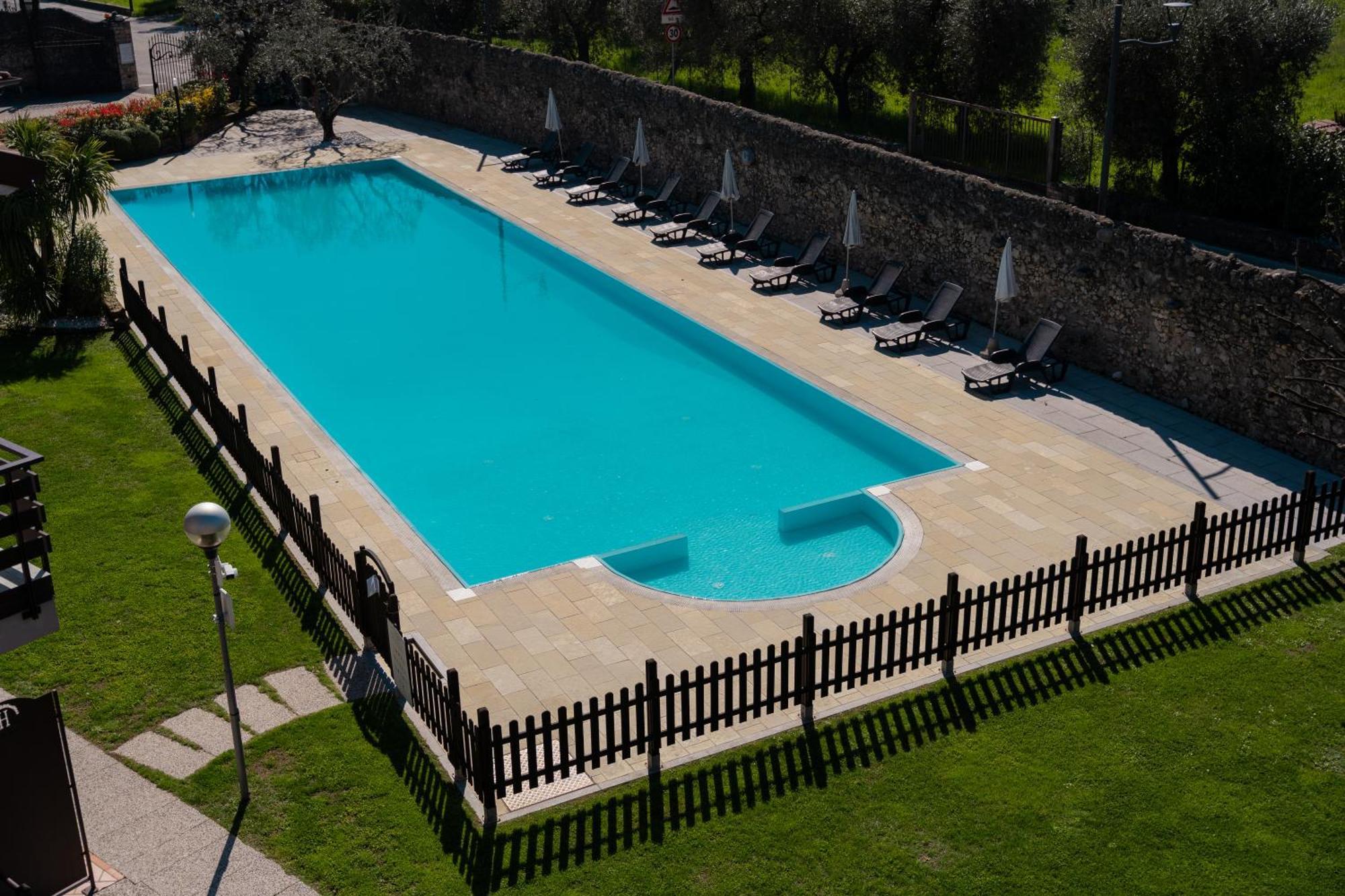 Hotel Splendid Sole Manerba del Garda Buitenkant foto